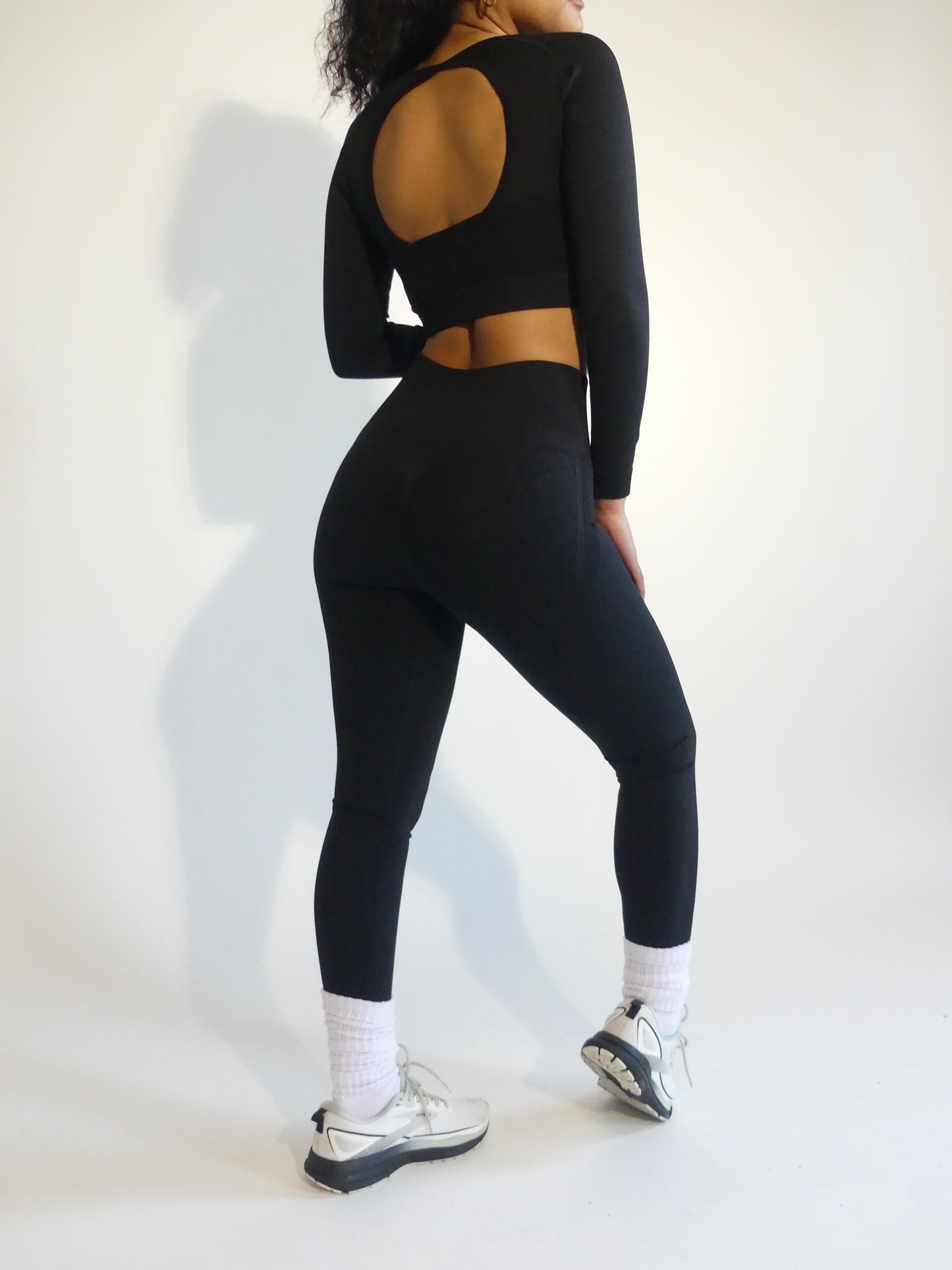 COMPRESS LONG SLEEVE TOP