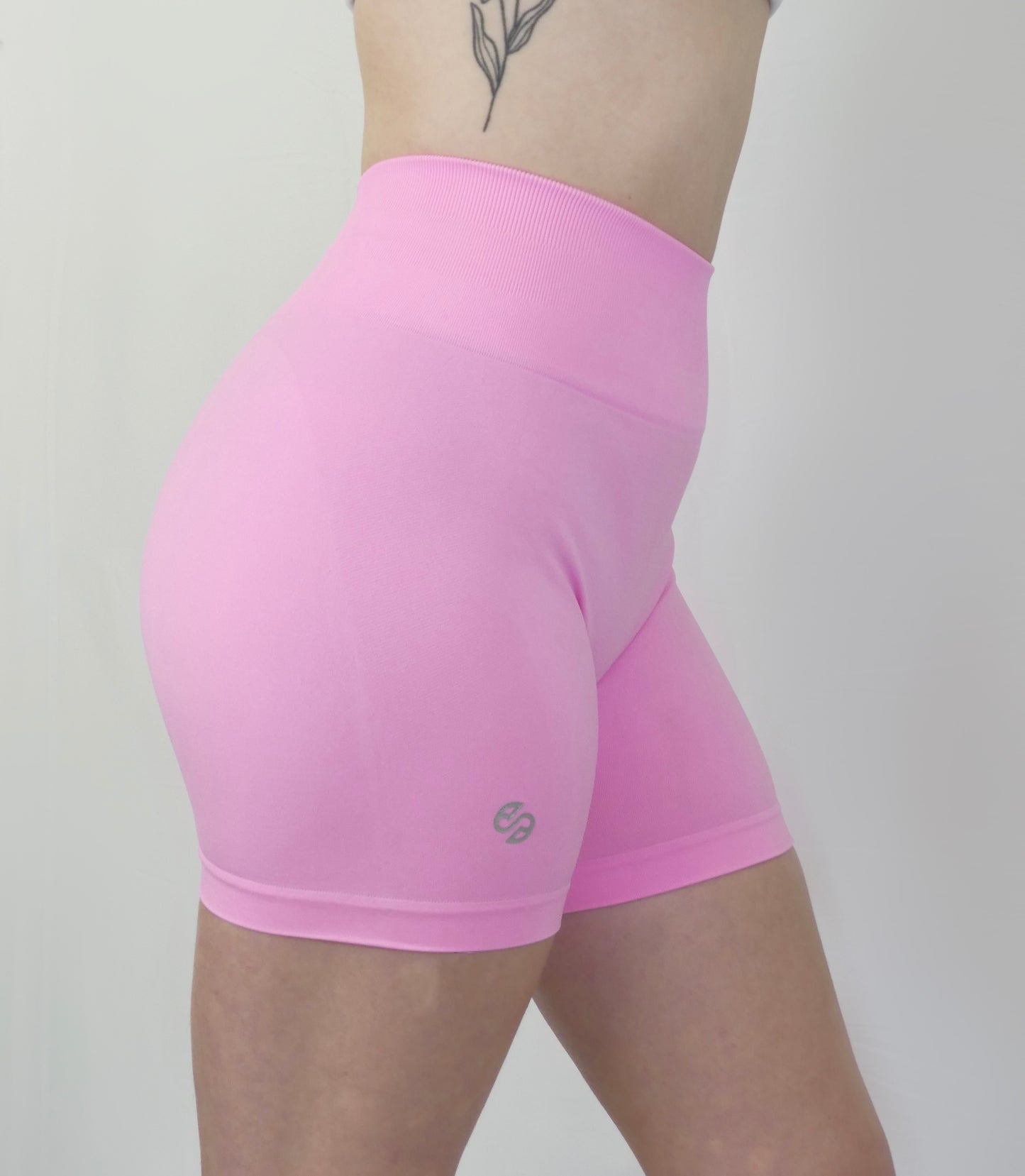 EVERYDAY SEAMLESS SHORTS