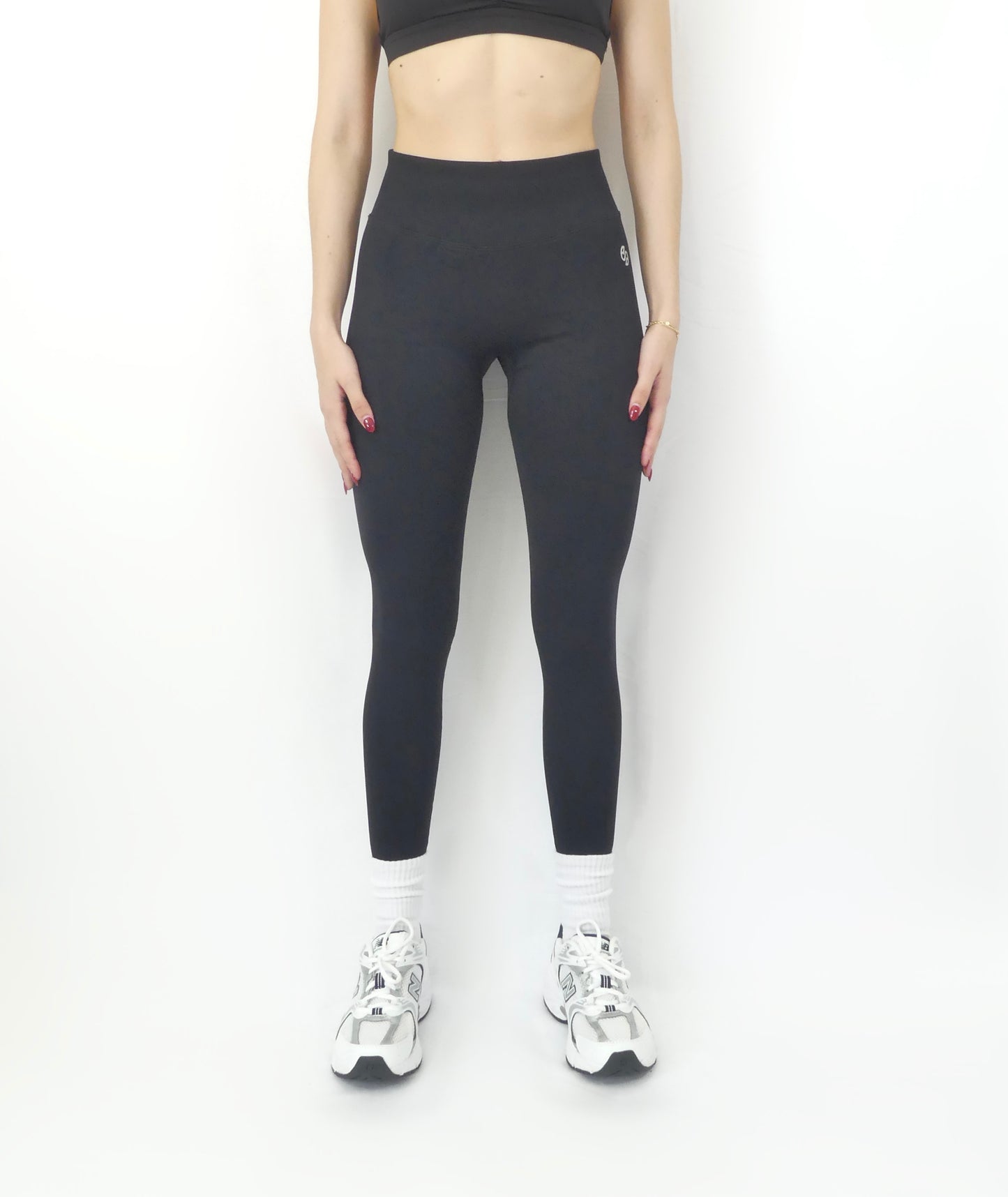 MID-WAIST SEAMLESS LEGGINGS
