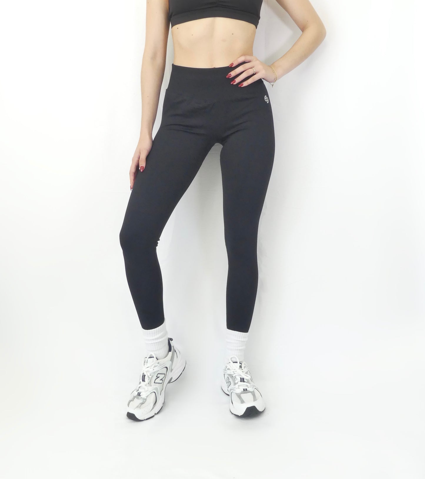 LOW-WAIST SEAMLESS LEGGINGS