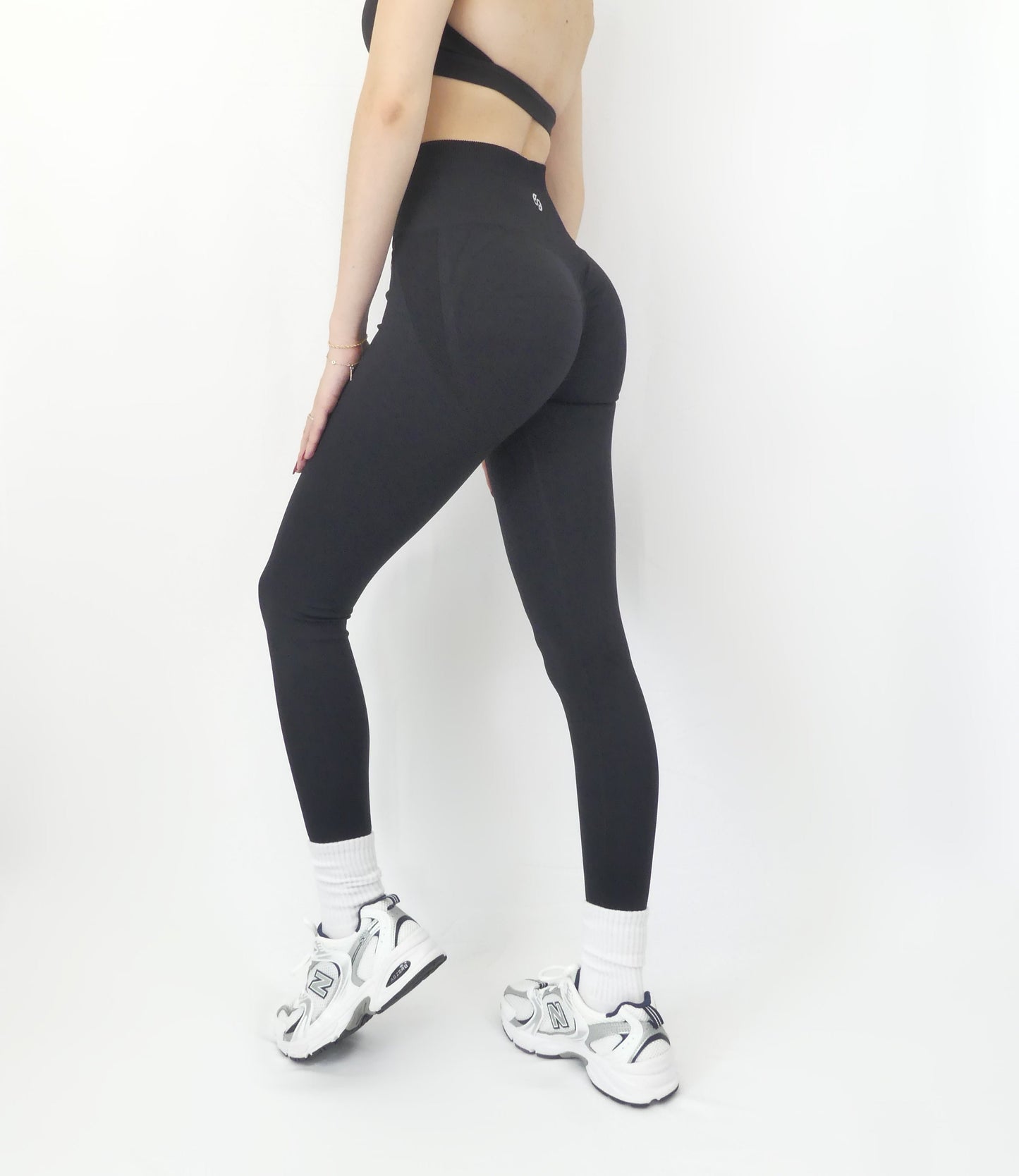 COMPRESS SEAMLESS LEGGINGS